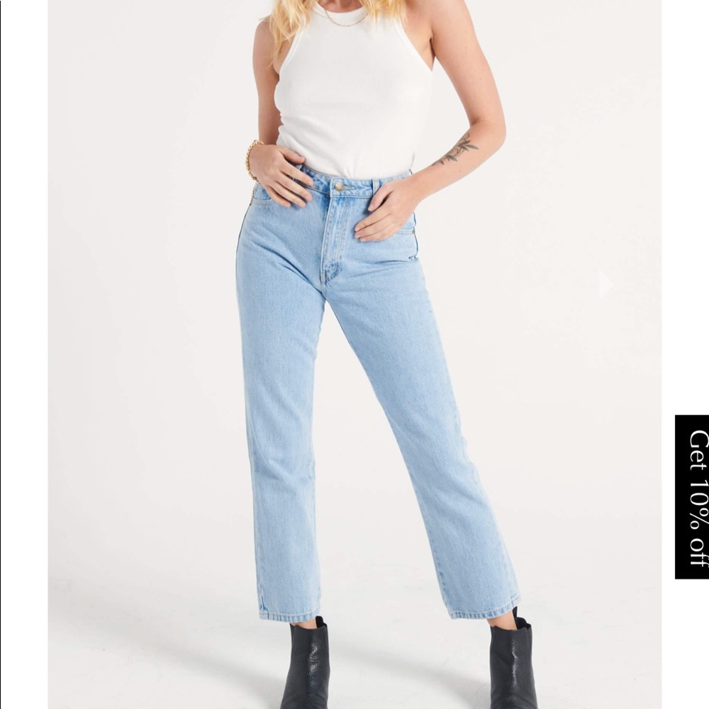 Rolla's Classic Straight Jean